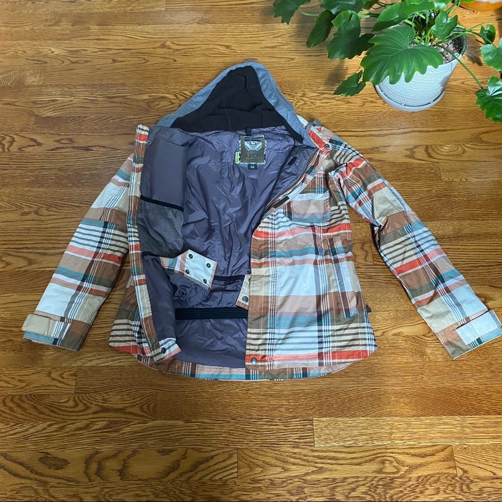 Burton DryRide snowboard/ski jacket (Women’s)